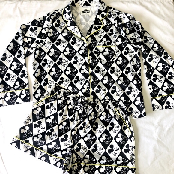 Disney Other - Disney Mickey Black & White Diamond Pajamas Sleep Set Top & Shorts - NEW